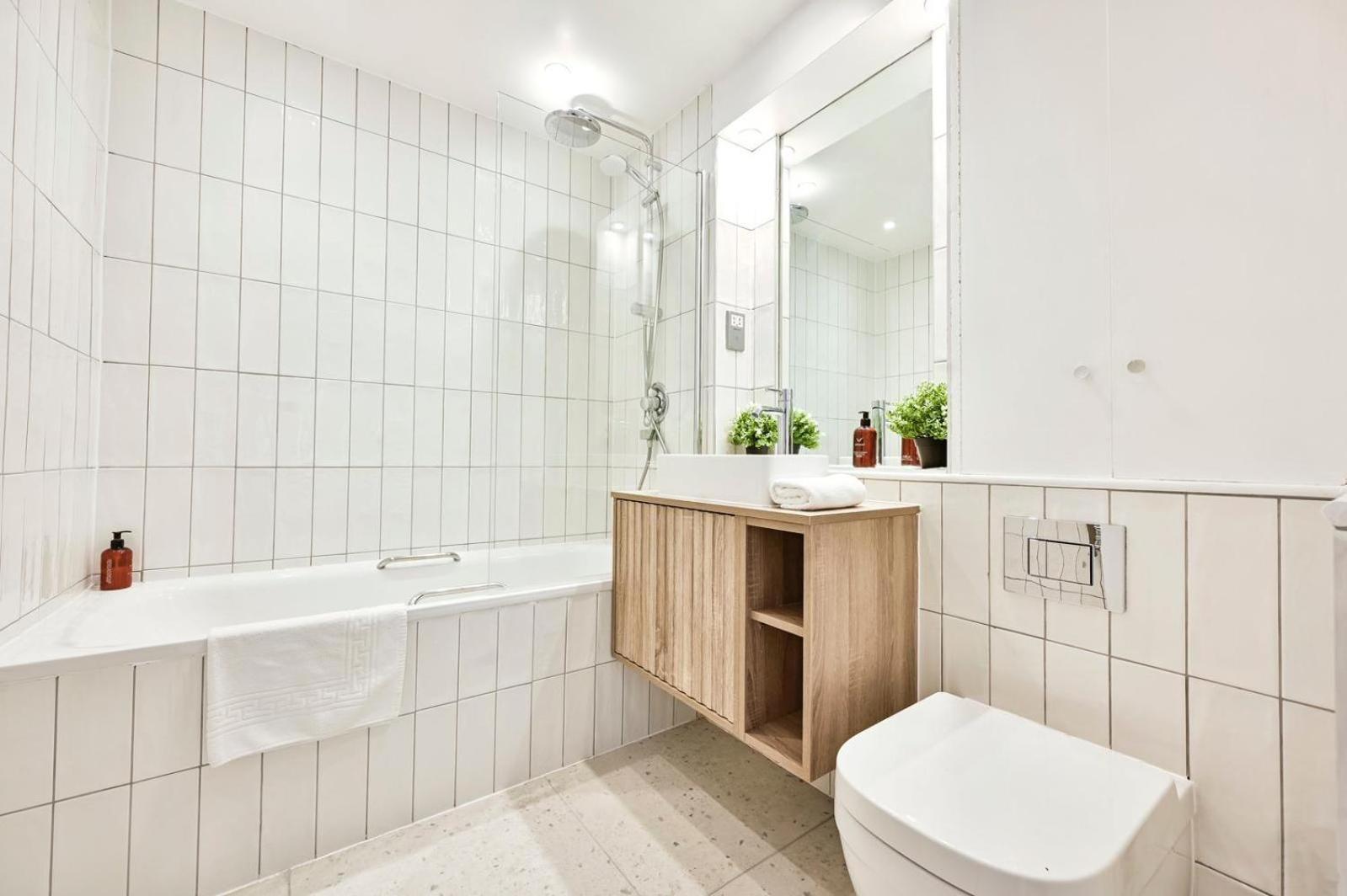 Amazing 3 Bed Apartment Great Portland Street Londres Exterior foto
